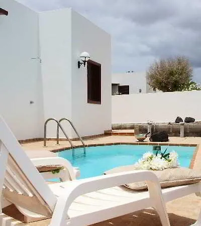 Villas Los Claveles Διαμέρισμα *